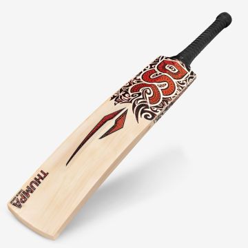Thumpa 2000 Bat English Willow Bat